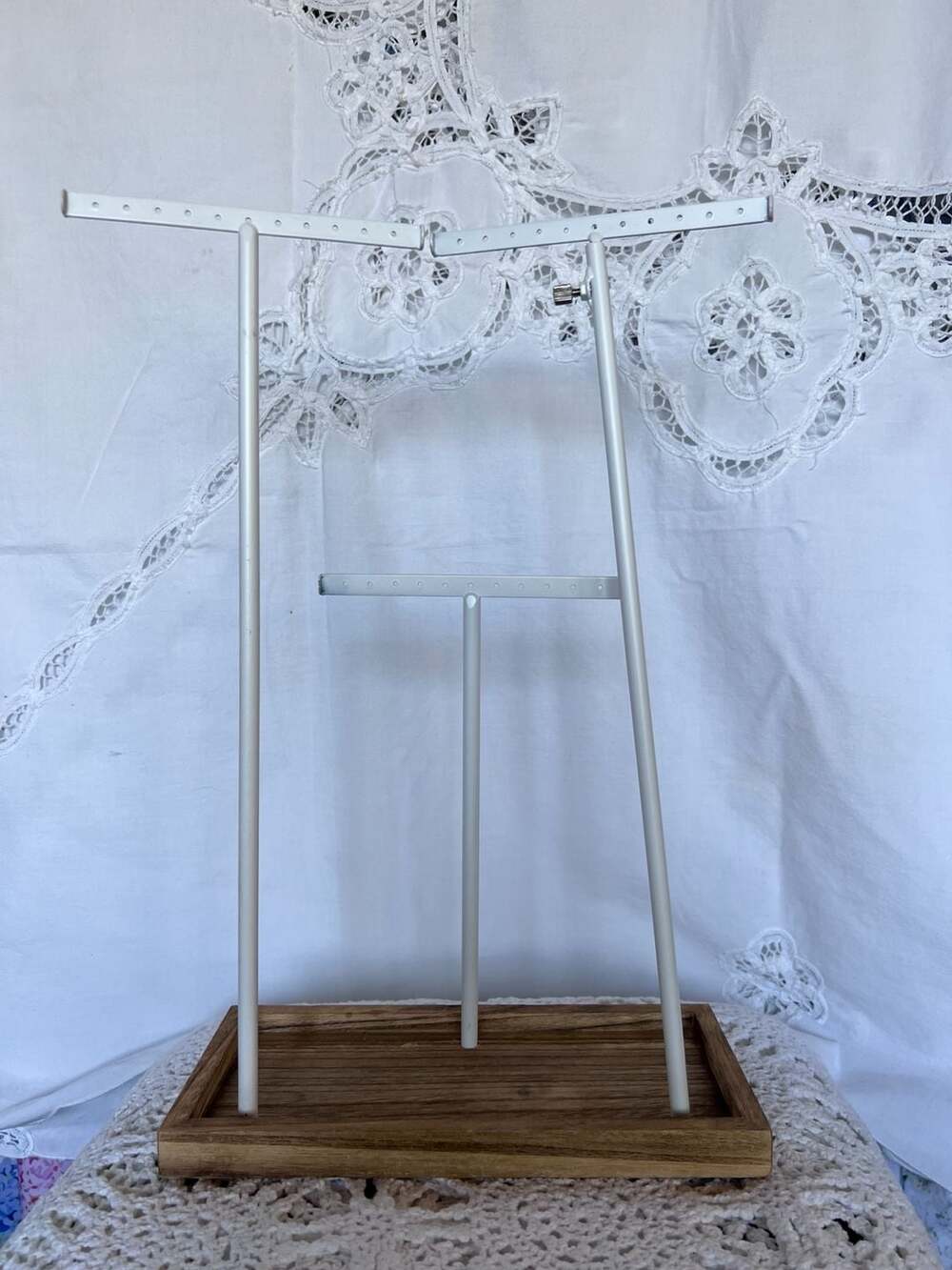 White Metal T-Bar Jewelry Display Stand with Wooden Base Tray